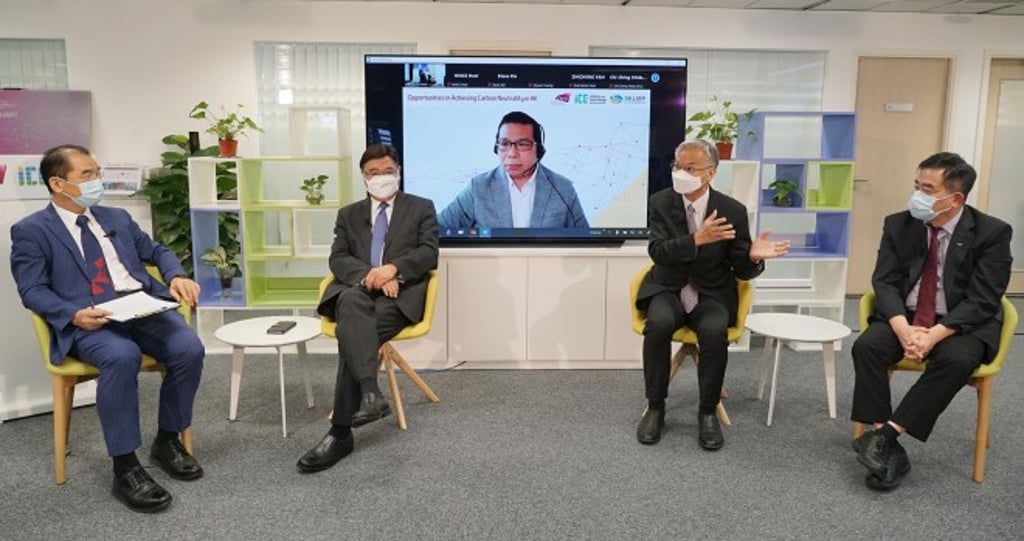 Scholars and experts discussed achieving carbon neutrality in Hong Kong in the pre-forum panel discussion. Scholars and experts discussed achieving carbon neutrality in Hong Kong in the pre-forum panel discussion.